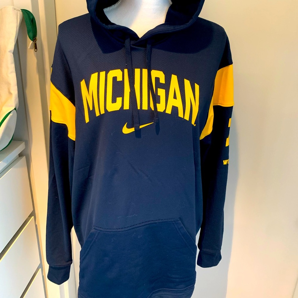 Nike Dri-Fit University of Michigan Hoodie